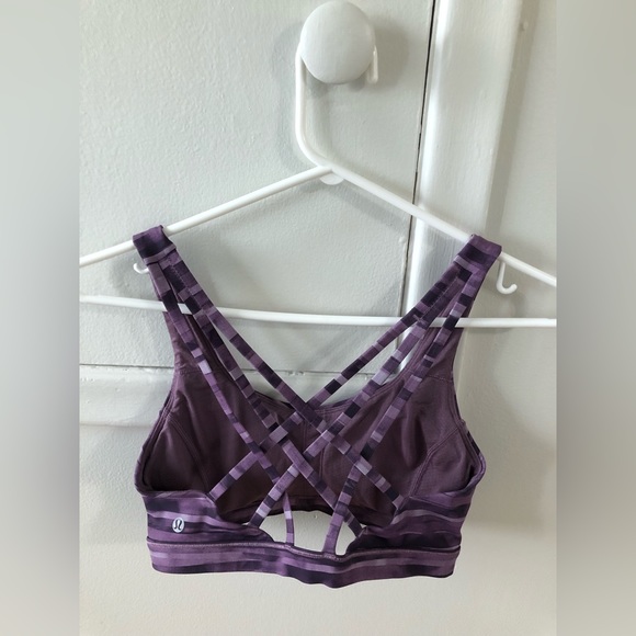 Lululemon bra - Picture 2 of 4